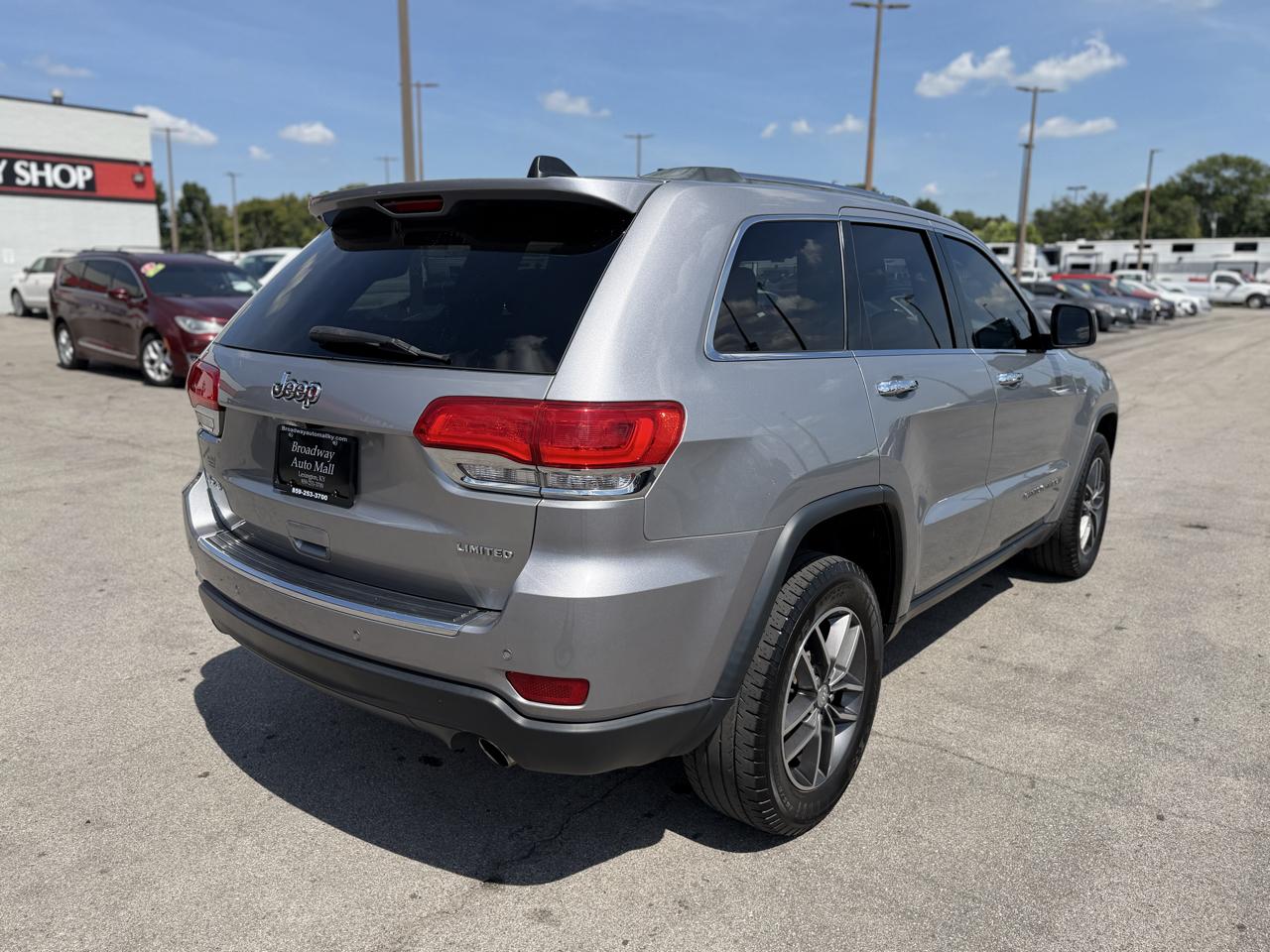 jeep grand cherokee 2018 1C4RJFBG1JC129379 image jeep grand cherokee 2018 1C4RJFBG1JC129379 image